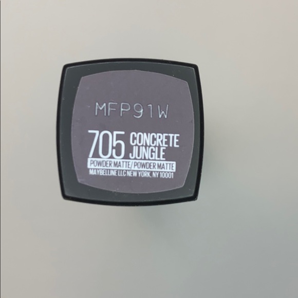 Maybelline Concrete Jungle 707 - Picture 3 of 4